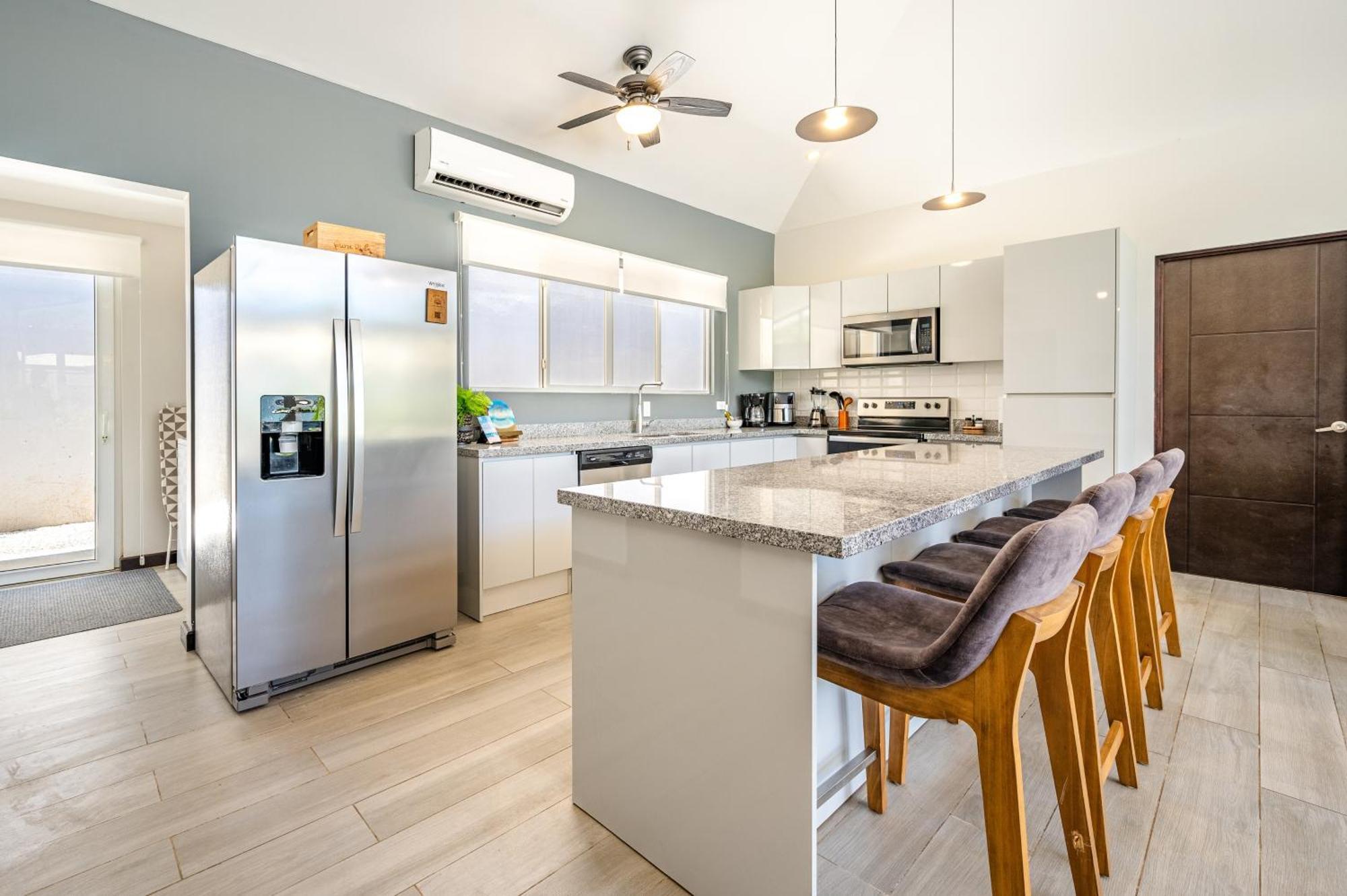The Point Apartment Playa Avellana Room photo