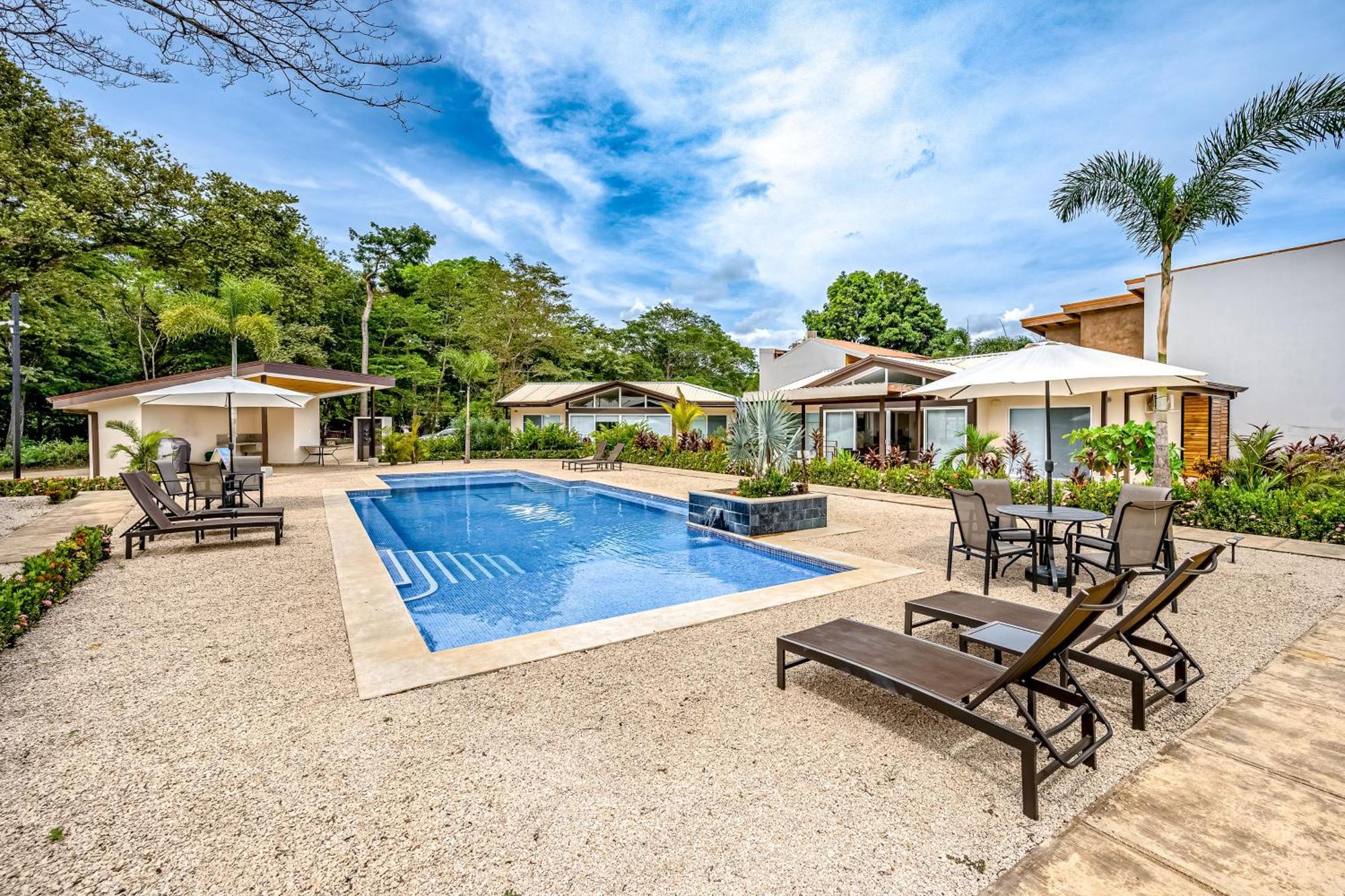 The Point Apartment Playa Avellana Room photo